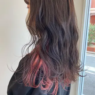 ロング カラー Rina  のヘアスタイル
