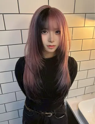 カラー 竹川 りょうのヘアスタイル
