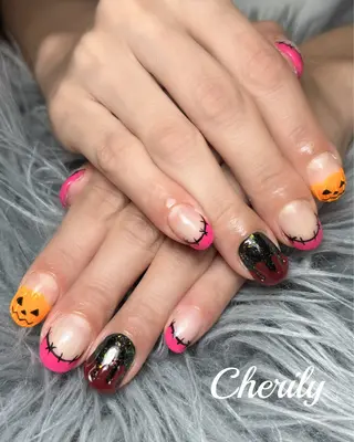 ネイル CHERILY SAKURAのネイルデザイン
