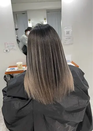 セミロング カラー 指名数No.1 /NAOYAのヘアスタイル