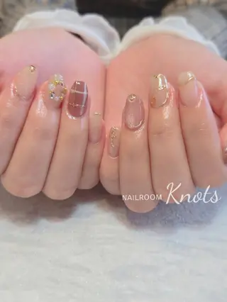 ネイル ネイルルーム ノッツ 八王子のネイルデザイン