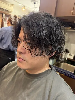 ミディアム メンズ ルピナス中田店長 山口大地のヘアスタイル