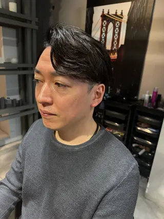 パーマ メンズ 似合う髪型見つけます AYAKAのヘアスタイル