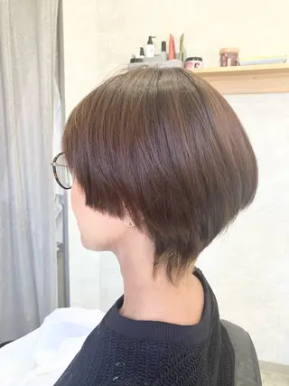 ショート 須賀 知穂のヘアスタイル
