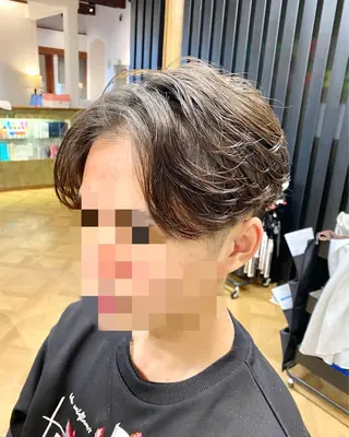 パーマ メンズ 菅野 奏のヘアスタイル