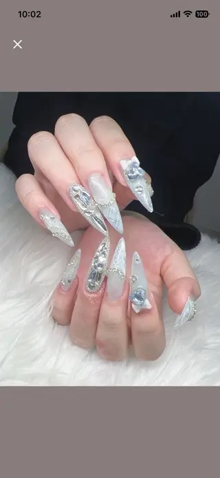 ネイル Lee Nailsのネイルデザイン