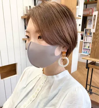 ショート カラー Hareru 豊田 修廣のヘアスタイル
