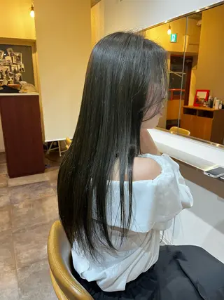 ロング 伊藤 由季のヘアスタイル