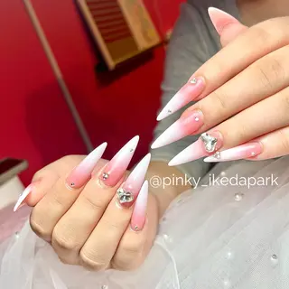 ネイル ピンキー 池田公園店のネイルデザイン