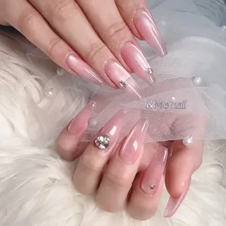 ネイル &ME ネイルサロンのネイルデザイン