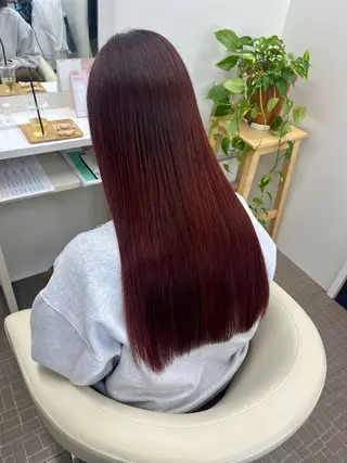 ロング フジワラ ヤスのヘアスタイル