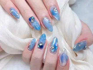 ネイル M🌷nail 長さだし専門店のネイルデザイン
