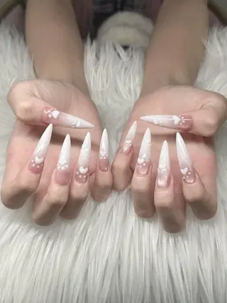 ネイル Lee Nailsのネイルデザイン