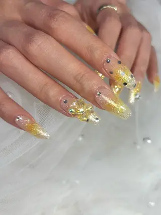 ネイル émure. パラジェル認定サロンのネイルデザイン