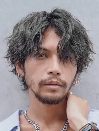パーマ メンズ 中谷海里/フェザー パーマ/スパイキーのヘアスタイル