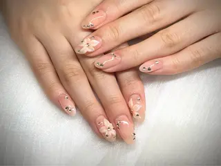 ネイル LingK/nail 高士 翔子のネイルデザイン