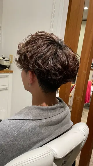 ショート パーマ 椿 大輔のヘアスタイル