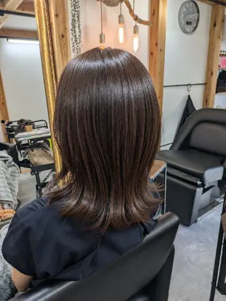 セミロング 浜松/篠原町 ハリコシ艶カラーのヘアスタイル