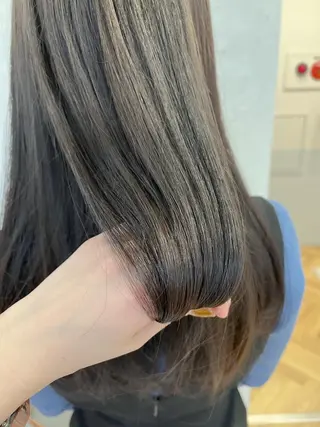 ロング 透明感カラー│ レイヤーヘア中居美樹のヘアスタイル