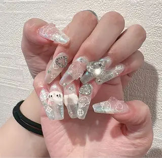ネイル D-BEAUTY Nailsalonのネイルデザイン
