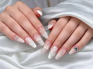 ネイル RIRI 池袋のネイルデザイン