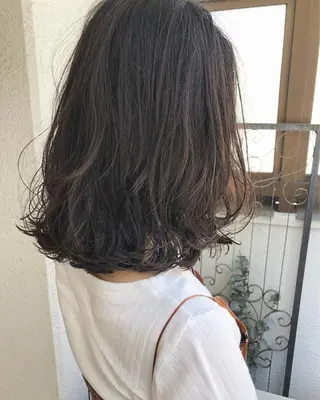 ミディアム 黒崎 伸治のヘアスタイル