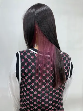 カラー white.梅田 デザインカラー🦄のヘアスタイル