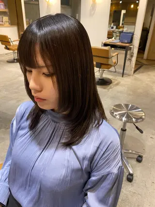 セミロング 海外風レイヤー🥥 NANAのヘアスタイル