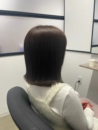 ミディアム カラー 菅野 萌愛のヘアスタイル
