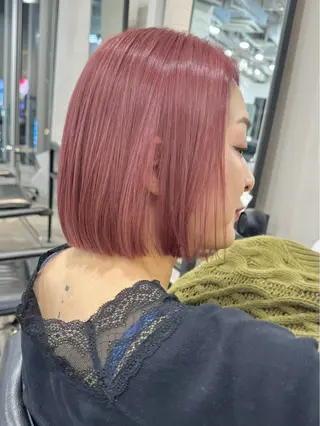 ミディアム カラー ヘアアレンジ レイヤー×ベージュ ×暖色🩷AINAのヘアスタイル