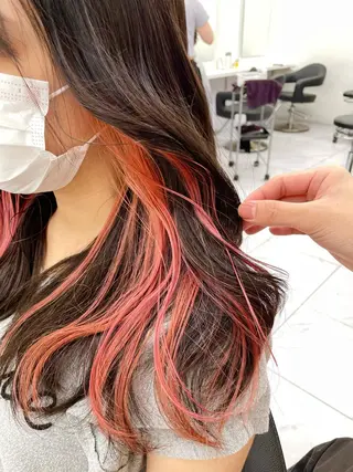 ロング カラー パーマ ヘアアレンジ メンズ キッズ ネイル マツエク・マツパ アイブロウ 韓国系🇰🇷🩶 艶暗髪/MEIのヘアスタイル
