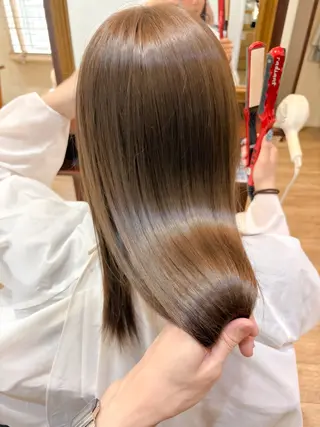 ミディアム カラー 宮本 泰周のヘアスタイル