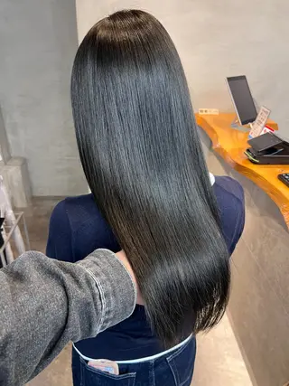 ロング カラー 透明感カラー/カット Zina池袋 千葉のヘアスタイル