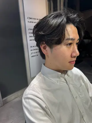ミディアム パーマ メンズ 似合う髪型見つけます AYAKAのヘアスタイル