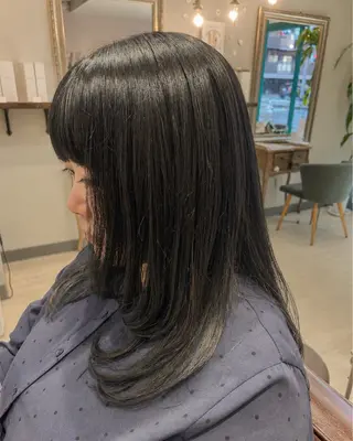 セミロング カラー 暖色カラー｜艶髪｜ 🥨AIKA🥨のヘアスタイル