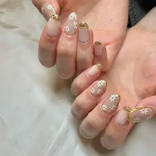 ミディアム カラー パーマ ヘアアレンジ メンズ キッズ ネイル マツエク・マツパ アイブロウ el. by Aoのネイルデザイン