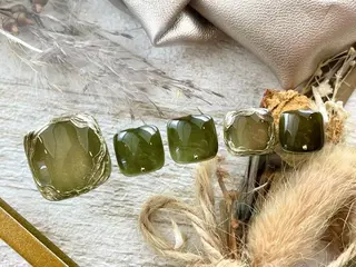 ネイル LeaLeaNail 髙橋のネイルデザイン