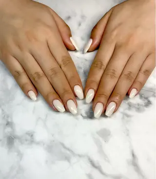 ネイル with hues AYAのネイルデザイン