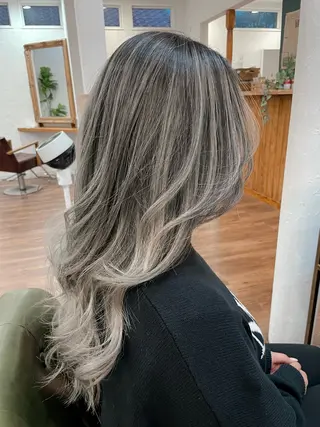 ロング 下林 雅明のヘアスタイル