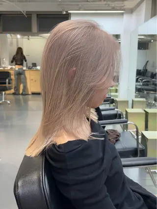 セミロング カラー 村田 りょうやのヘアスタイル