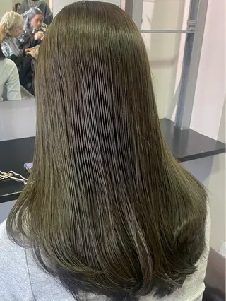 セミロング カラー ✴︎赤み除去カラー daichi✴︎のヘアスタイル