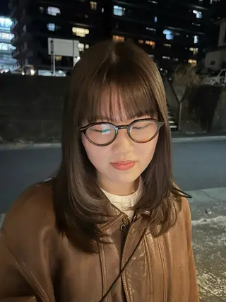 ミディアム Mori Aimiのヘアスタイル