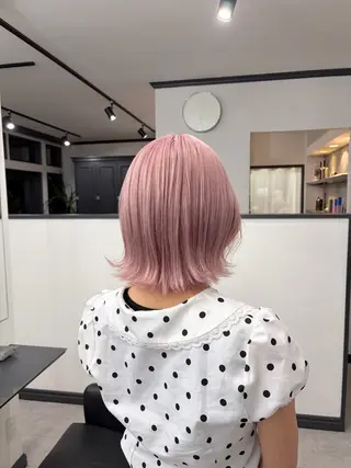 カラー 長谷川 さくらのヘアスタイル