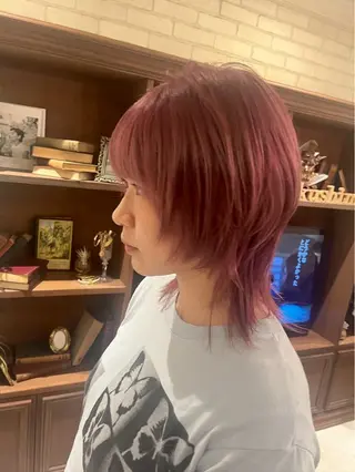 ミディアム 森 泉琴のヘアスタイル