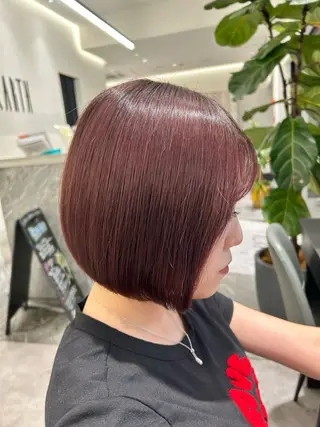 ミディアム カラー 山口 祐美帆のヘアスタイル