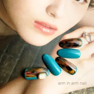 ネイル arm in arm ︎✿Yamamotoのマツエク・マツパデザイン