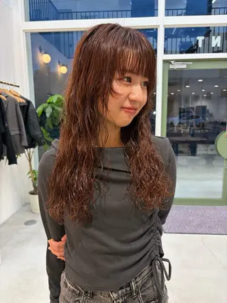 ロング パーマ 纐纈 大和のヘアスタイル