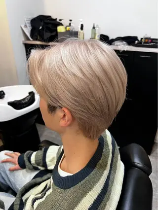 カラー メンズ 河山 楽のヘアスタイル