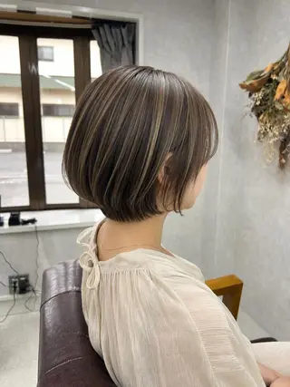 カラー デザインカラー Lienのヘアスタイル