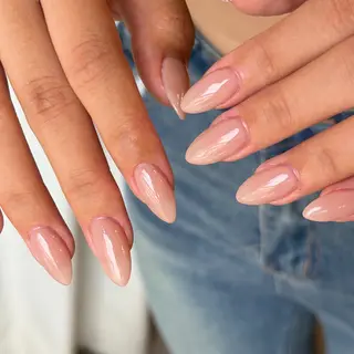 カラー Sun Brown Mireiのネイルデザイン